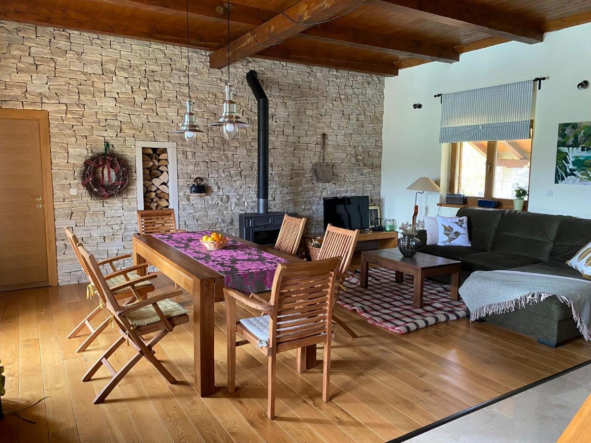Holiday House Green Dream Оброваць Екстер'єр фото