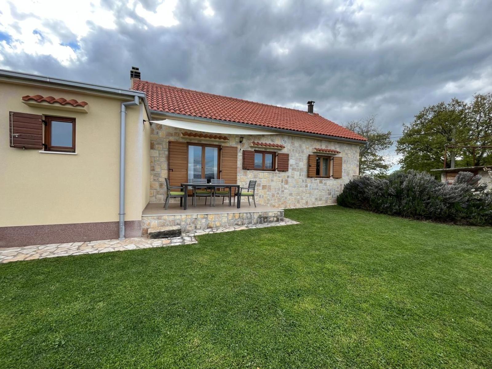 Holiday House Green Dream Оброваць Екстер'єр фото